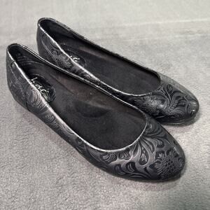 BOC Born Concept Womens Size 6.5 Black Floral Slip On Flats